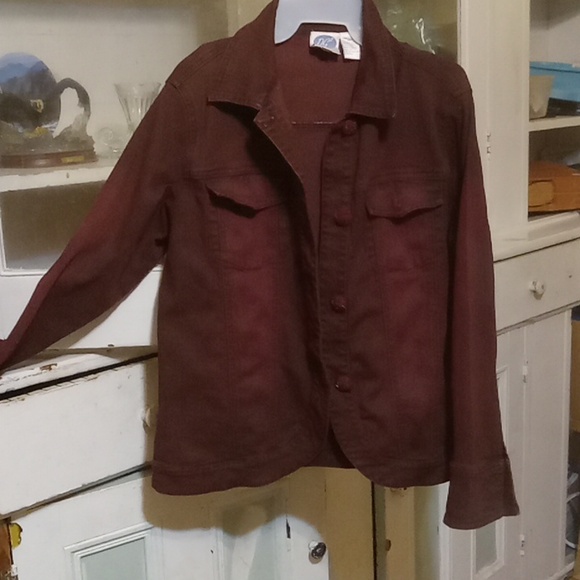 GUC purple/maroon denim jean jacket big button size medium - Picture 1 of 8